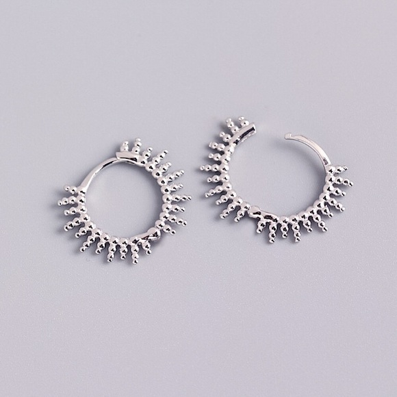 ⚜️[𝟯/$𝟭𝟴]⚜️NEW Solar Copper Hoop Earrings - Picture 7 of 9